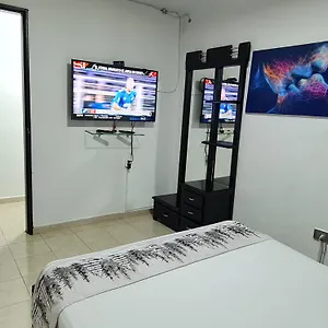  Apartamento New Cozy 101 In Medellin,